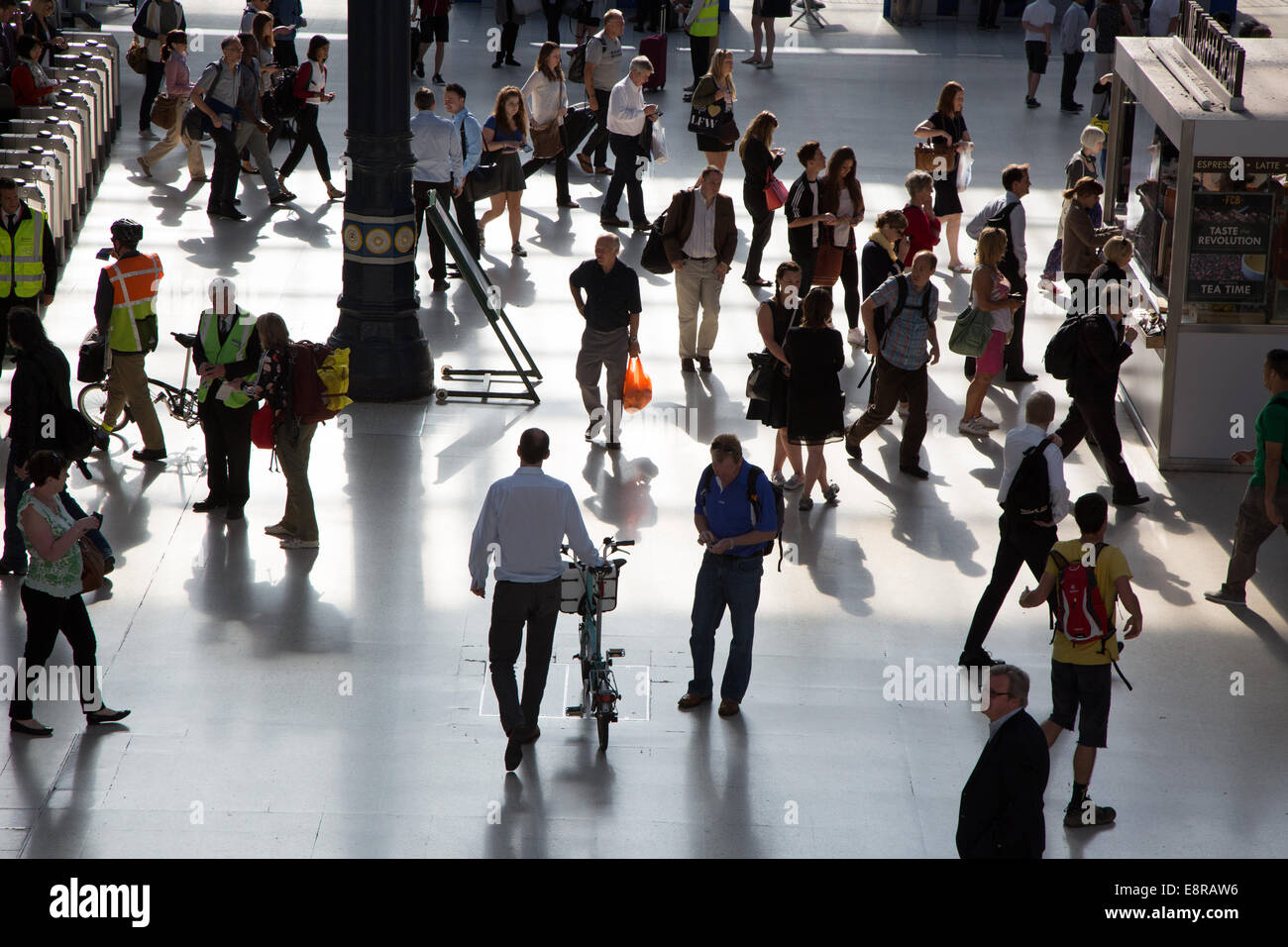 Brighton Train Station concourse Stock Photo