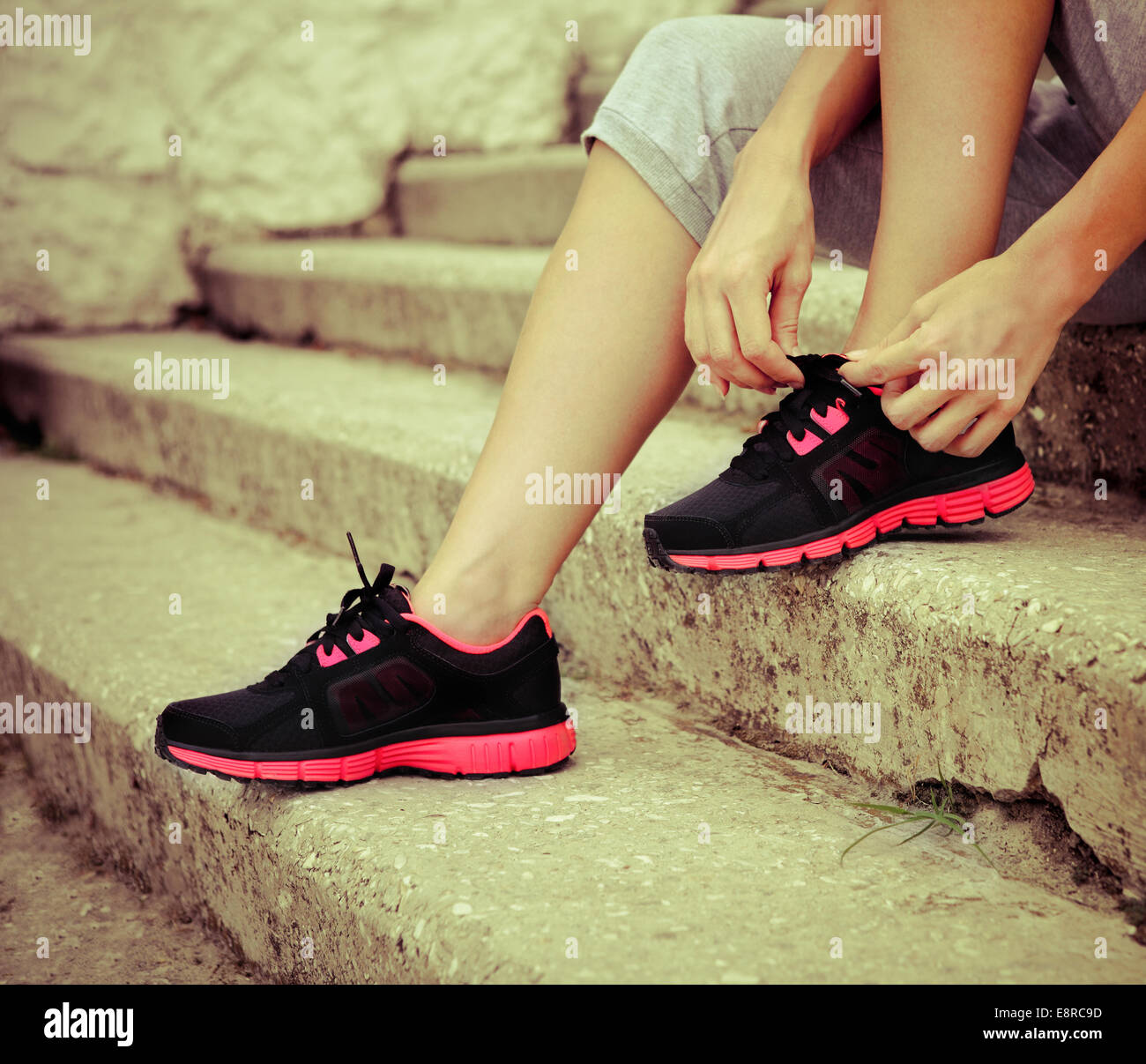Jogging ladies shoes 2025