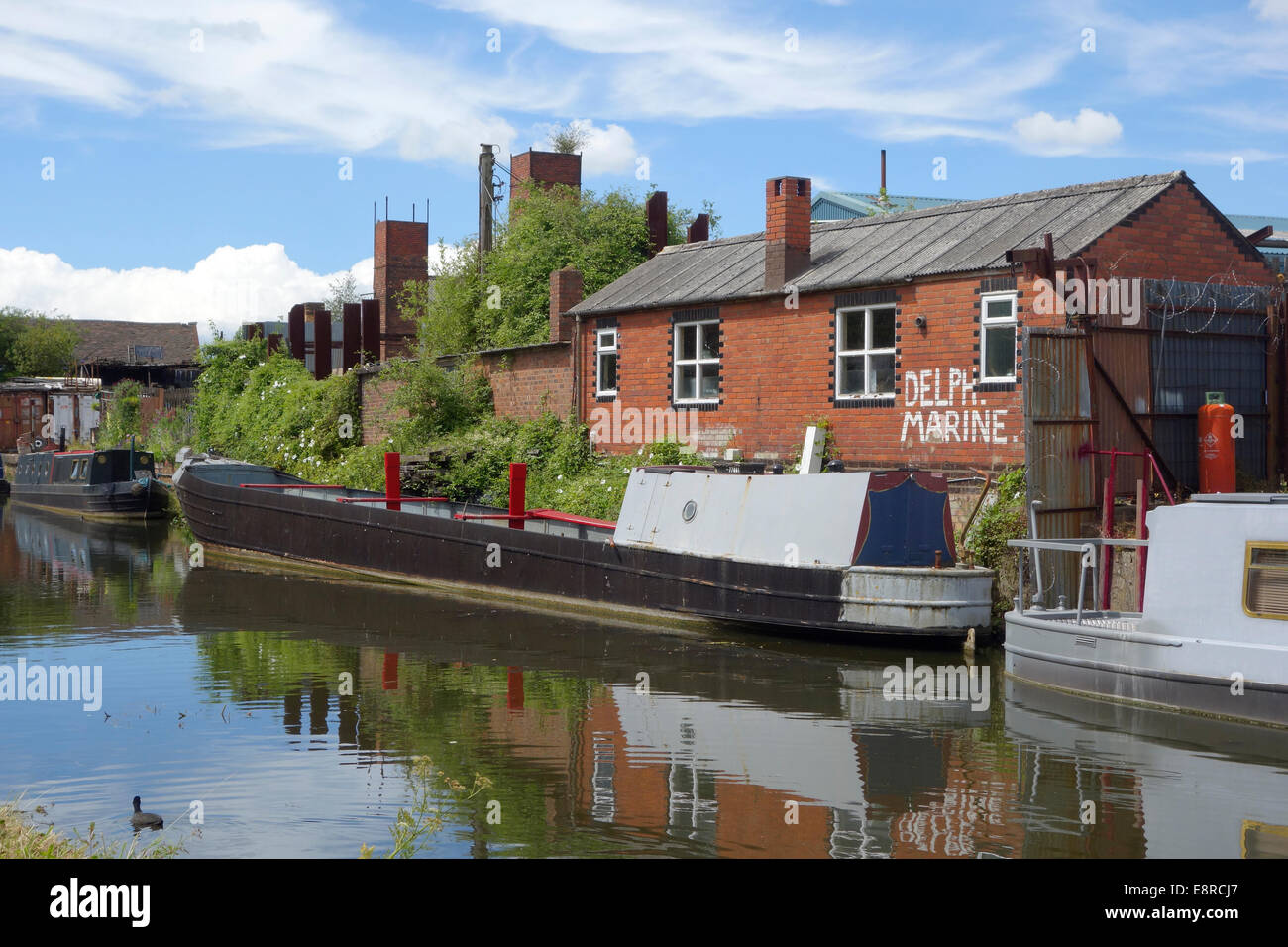 Delph Marine Boat Yard, Stourbridge Canal, Brierley Hill, West Midlands, UK Stock Photo