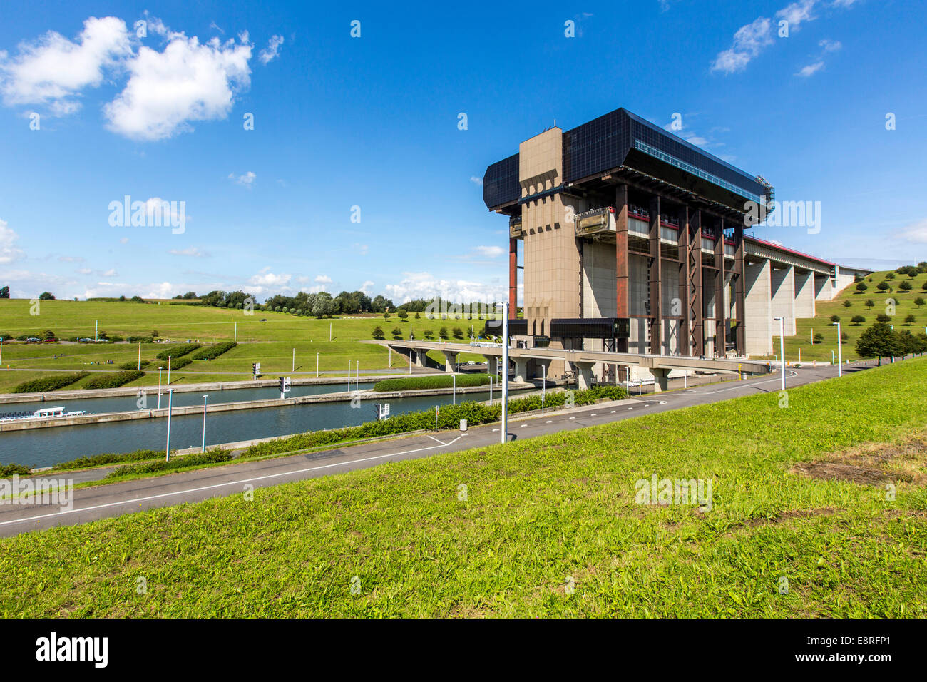 The ship lift of Strepy-Thieu, on the Canal du Centre, a UNESCO World Heritage Stock Photo