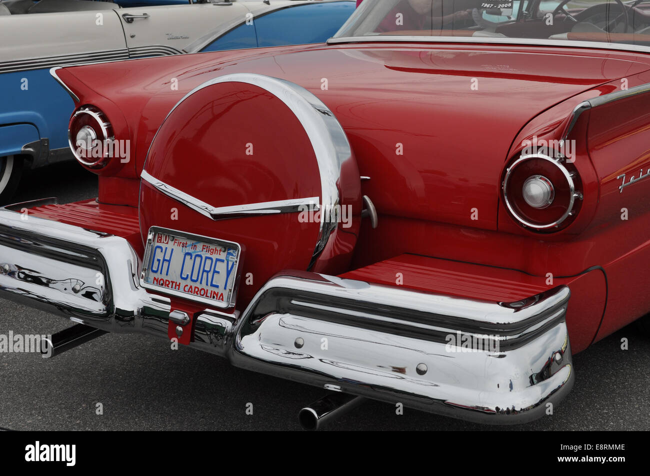 A 1957 Ford Fairlane 500 with rear Continental Kit. Stock Photo