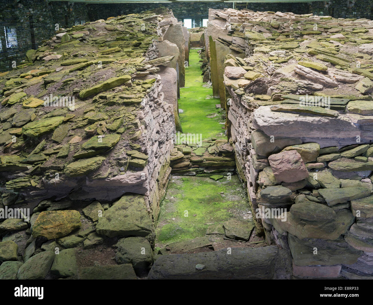 Midhowe Chambered Cairn, a Neolithic chambered cairn of the Orkney-Cromarty type on Rousay island, Orkney islands, Scotland. Stock Photo