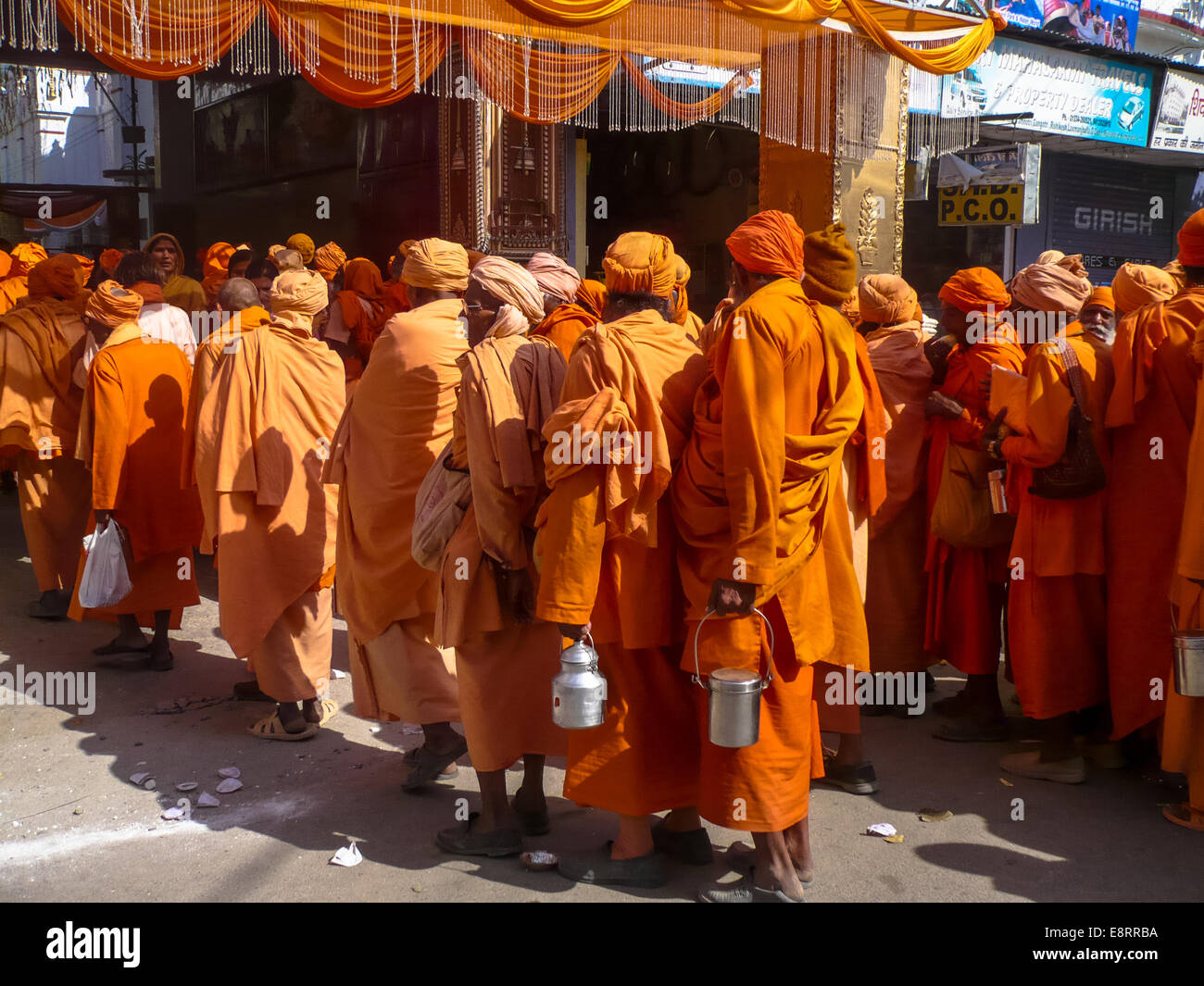 Holy Men Of India Hi res Stock Photography And Images Alamy Holy Men Of India Hi res Stock Photography And Images Alamy