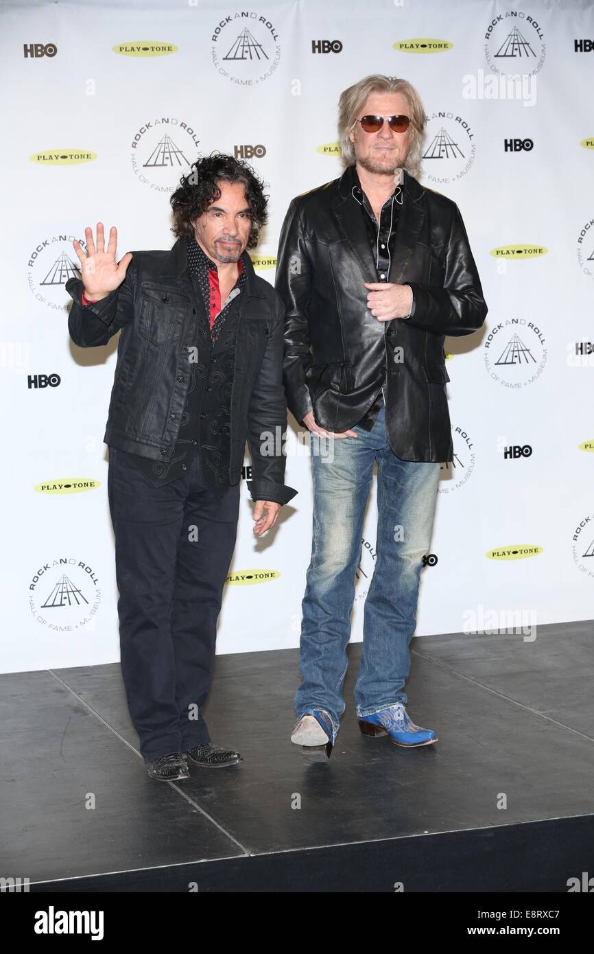 the 29th Annual Rock And Roll Hall Of Fame Induction Ceremony at Barclays Center of Brooklyn on April 10, 2014 in New York City.  Featuring: John Oates,Daryl Hall Where: New York, New York, United States When: 11 Apr 2014 Stock Photo