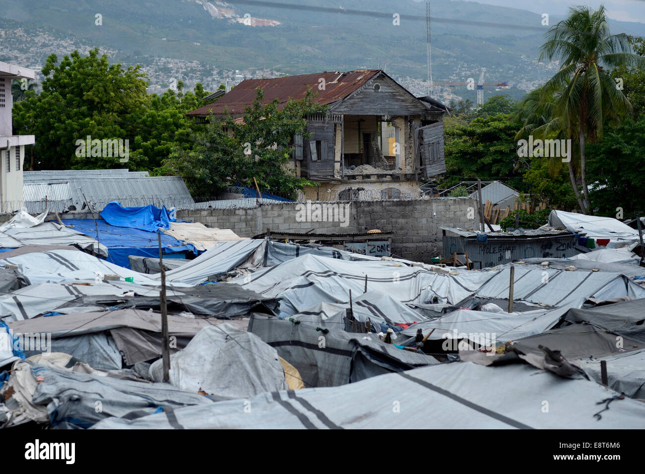 Camp for earthquake refugees on a former soccer pitch, Camp Icare, Fort National, Port-au-Prince, Haiti Stock Photo