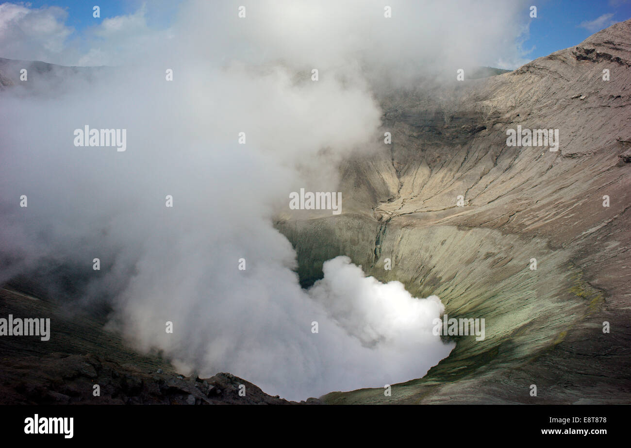 Volcano, crater edge, steam, Mount Bromo, Cemoro Lawang or Cemorolawang, East Java, Indonesia Stock Photo