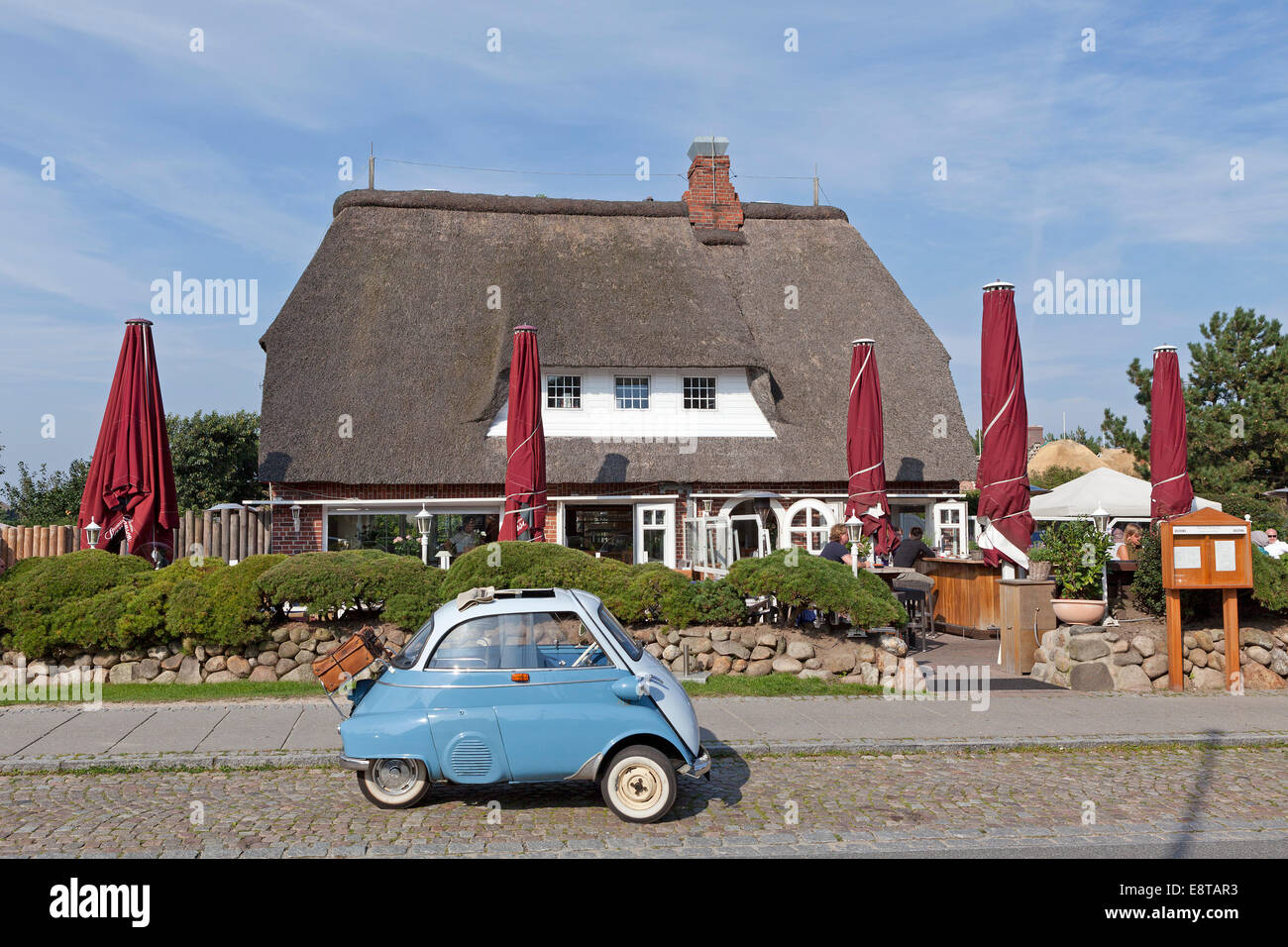 Isetta car in front of thatched house, Kampen, Sylt Island, Schleswig-Holstein, Germany Stock Photo