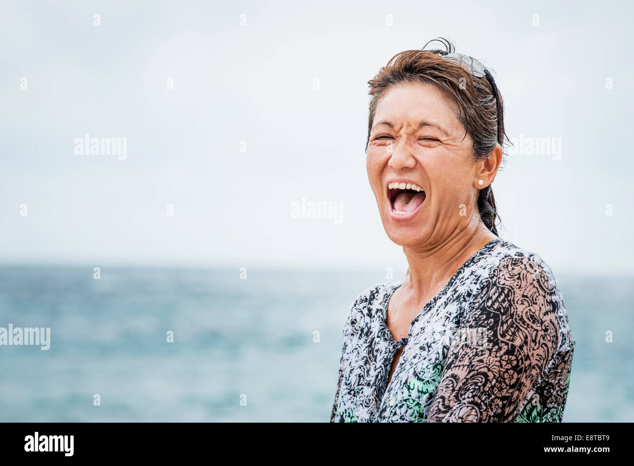 Asian woman mature hi-res stock photography and images - Alamy