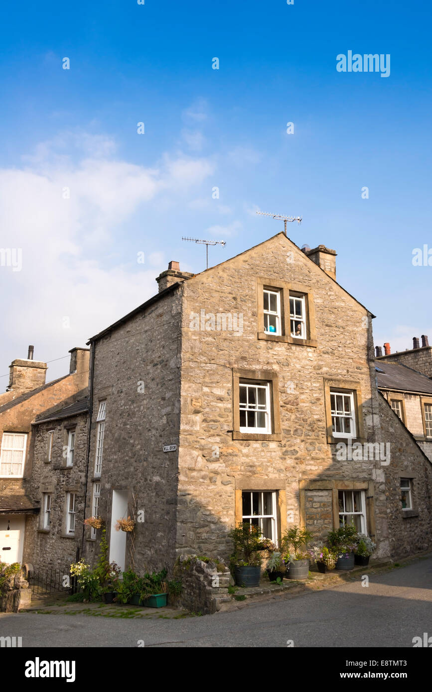 Kirkby lonsdale house hires stock photography and images Alamy