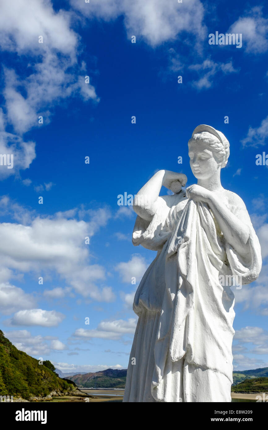Alabaster statue hires stock photography and images Alamy