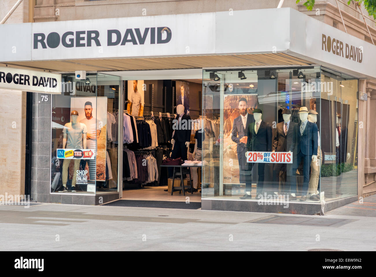 Roger David men's clothing shop front and signage Stock Photo
