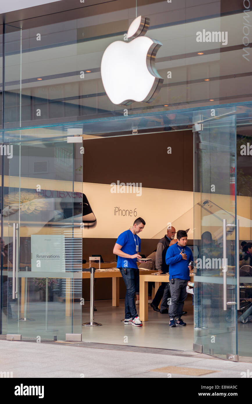 The Apple computer store in Adelaide Australia Stock Photo