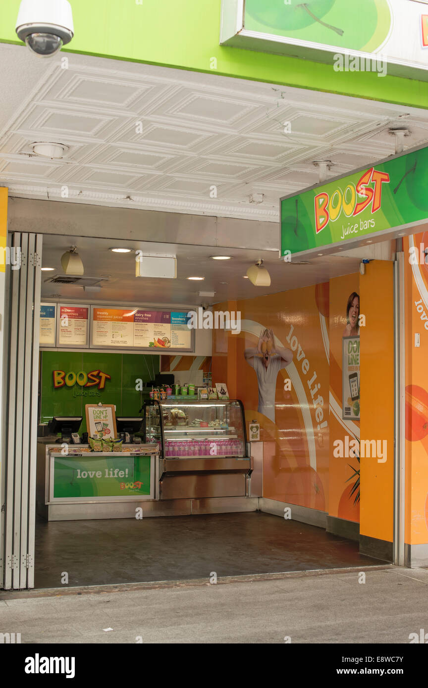 Boost juice bar shop front hires stock photography and images Alamy