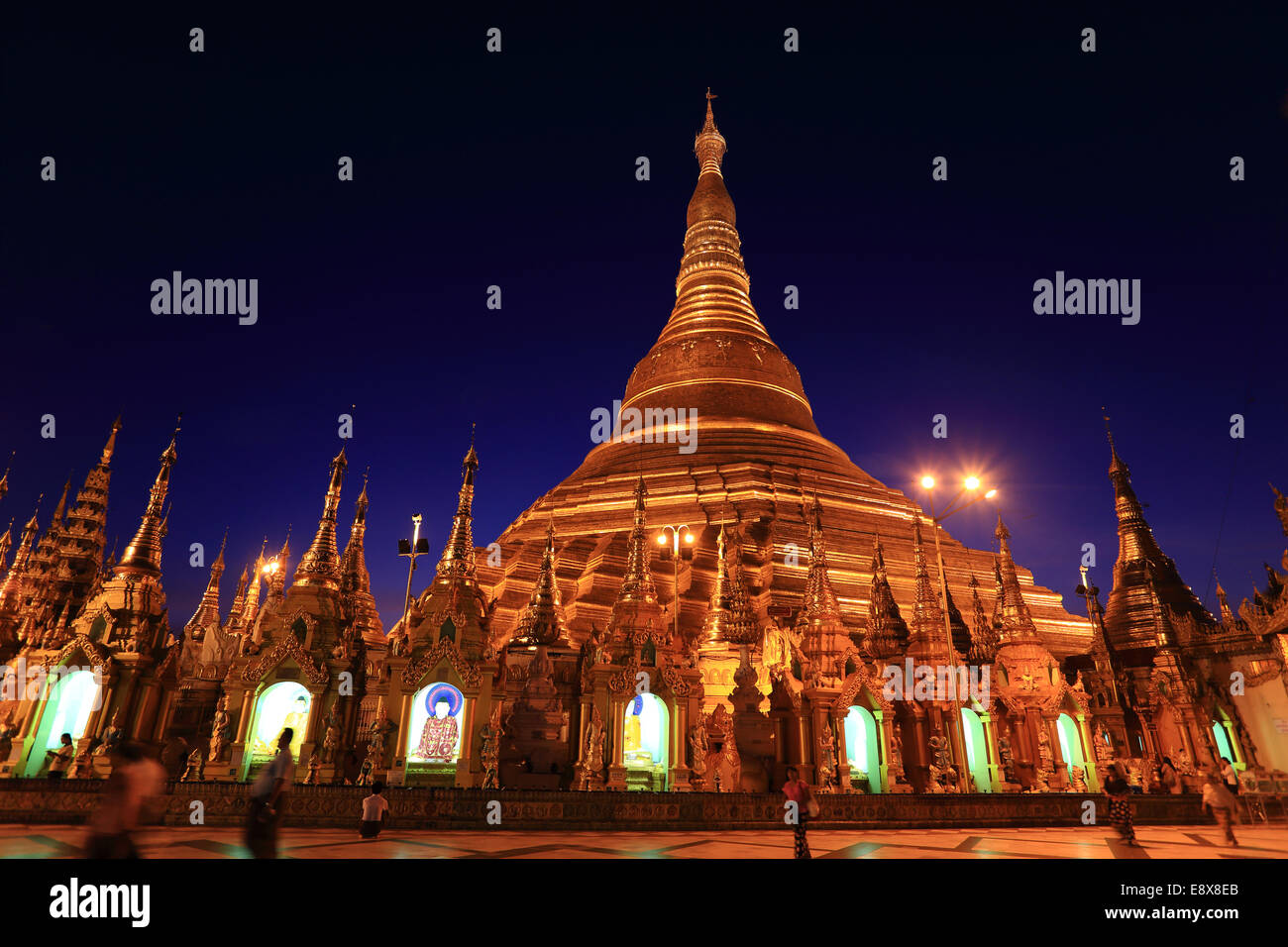 The Shwedagon Pagode in Rangon / Yangon Stock Photo