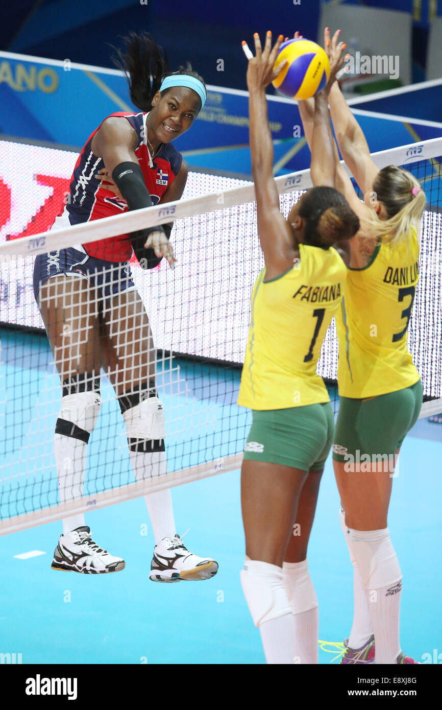 Milano, Italy. 10th Oct, 2014. Brayelin Elizabeth Martinez (DOM) Volleyball  : FIVB Volleyball Women's World Championship Third Round Pool H match  between Brazil 3-0 Dominican Republic at Mediolanum Forum in Milano, Italy  . ©
