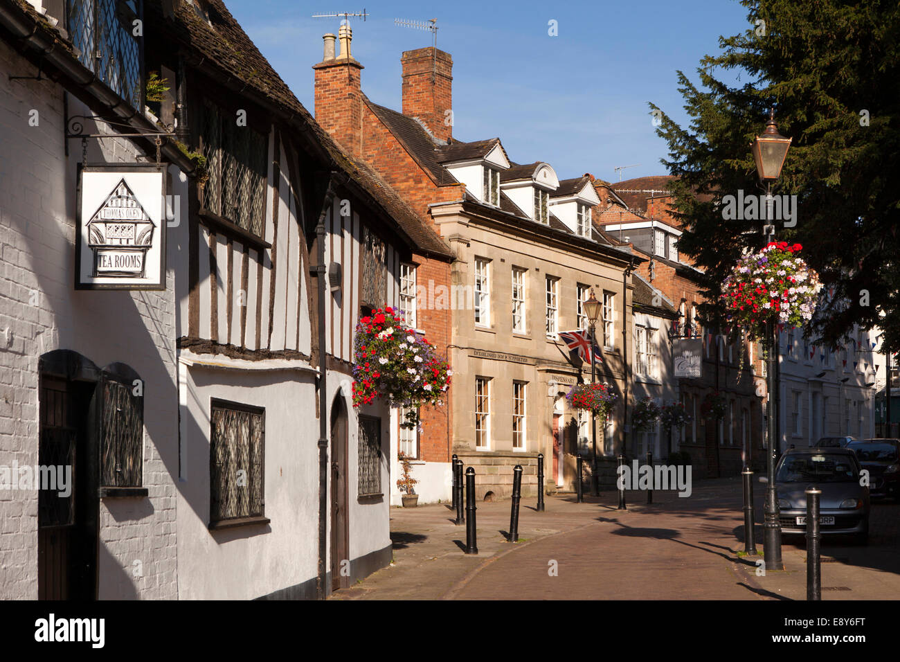 UK, England, Warwickshire, Warwick, Castle Street, Thomas Oken’s Tea Rooms and the Old