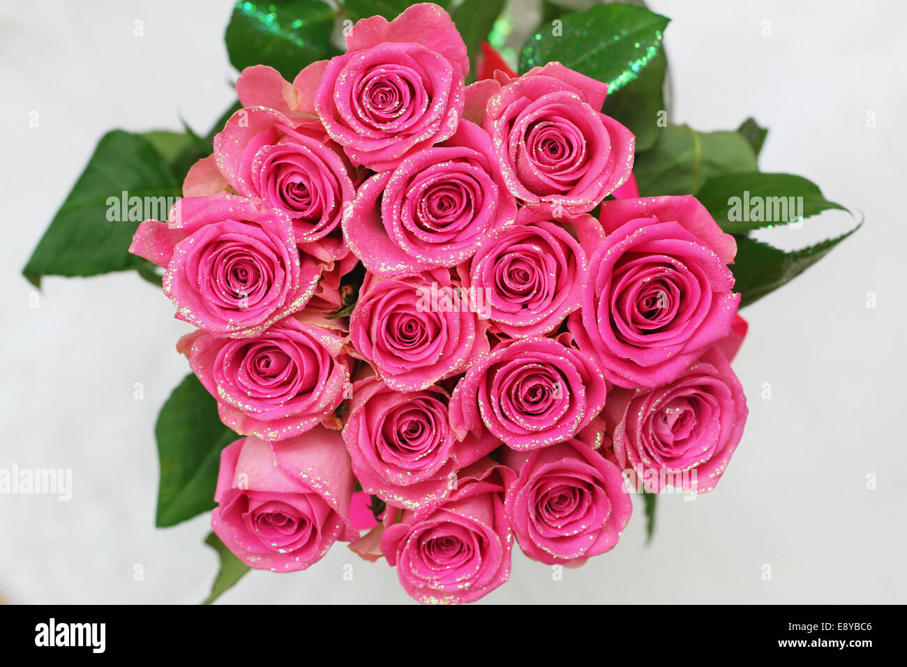 Wedding bouquet of pink roses hi-res stock photography and images - Alamy
