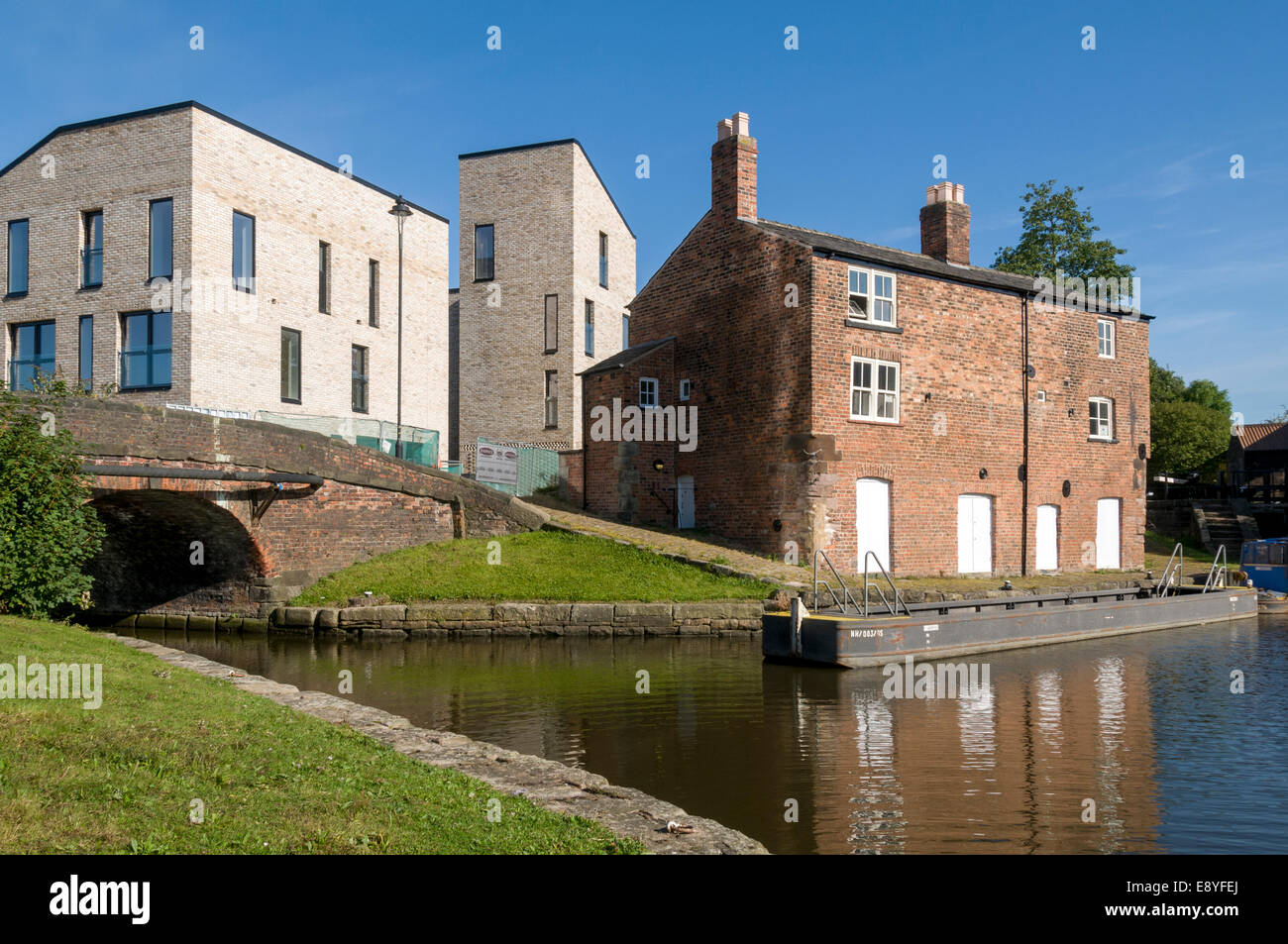 Former lock keeper's cottage on the Ashton Canal, Ancoats, Manchester, England, UK. Islington