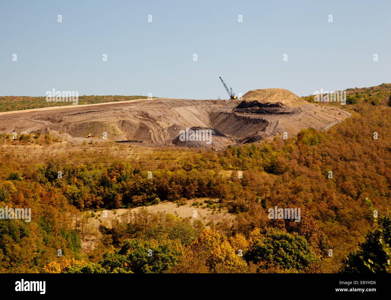 Mountain quarry hires stock photography and images Alamy