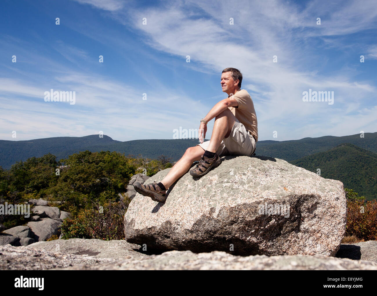 Hiker overlooking Shenandoah valley Stock Photo
