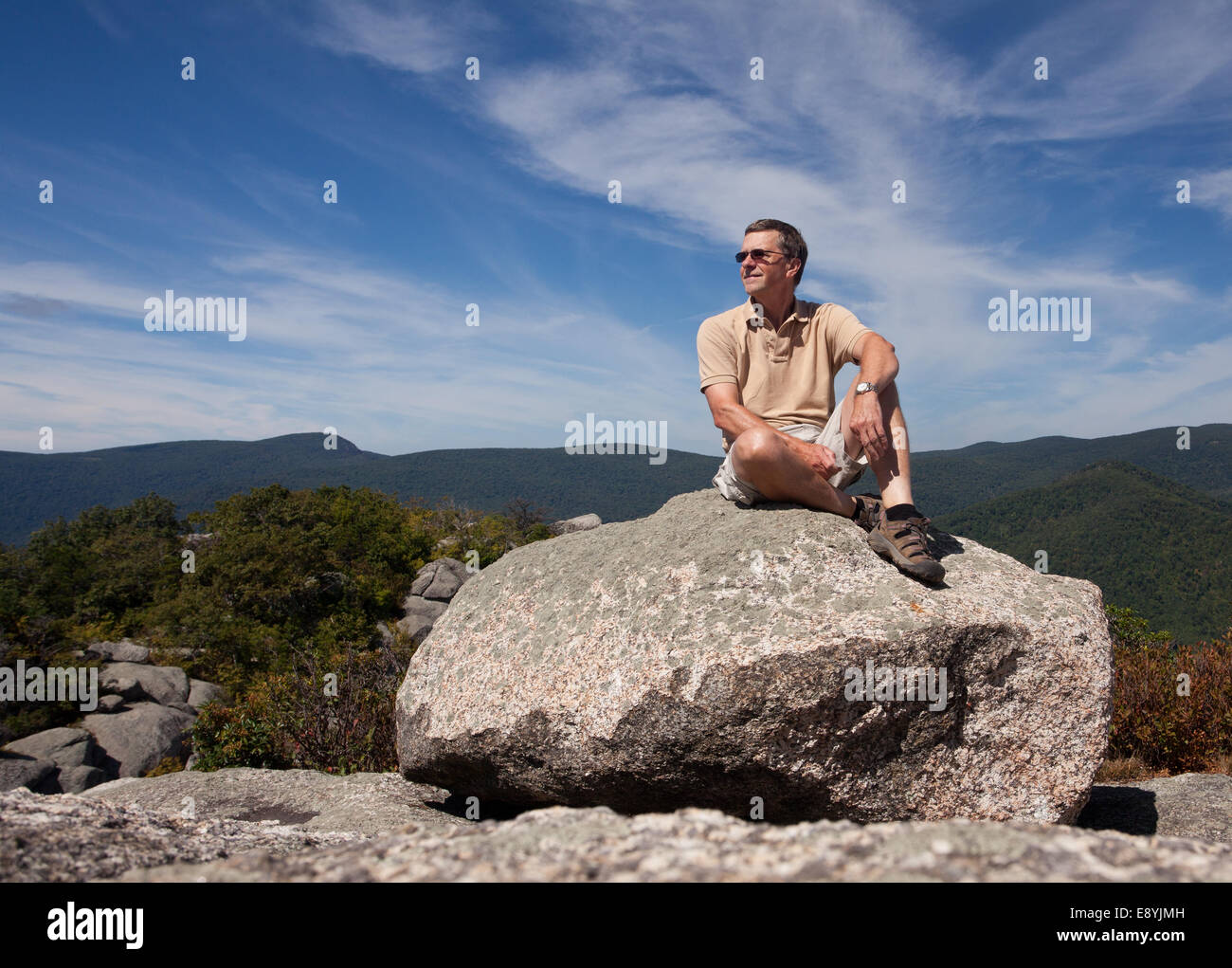 Hiker overlooking Shenandoah valley Stock Photo