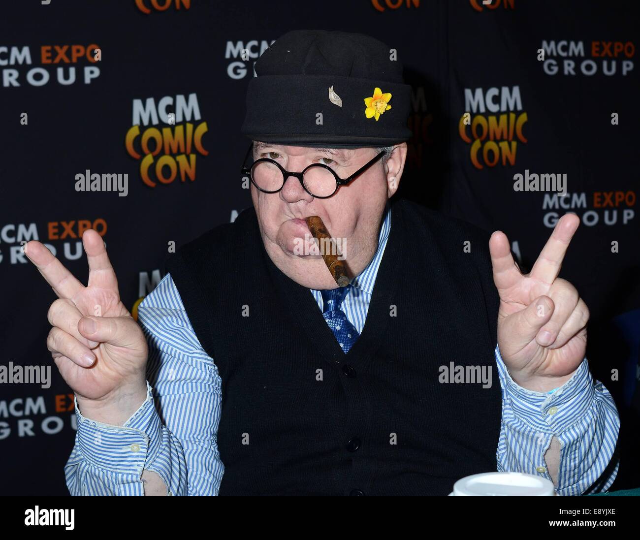 Actors from the Sci fi and fantasy genre including Colin Ferguson, Warick Davis, Lyndie Greenwod, Hannah Spearritt meets fans MCM Comic Con 2014, RDS...  Featuring: Ian McNeice Where: Dublin, Ireland When: 13 Apr 2014 Stock Photo
