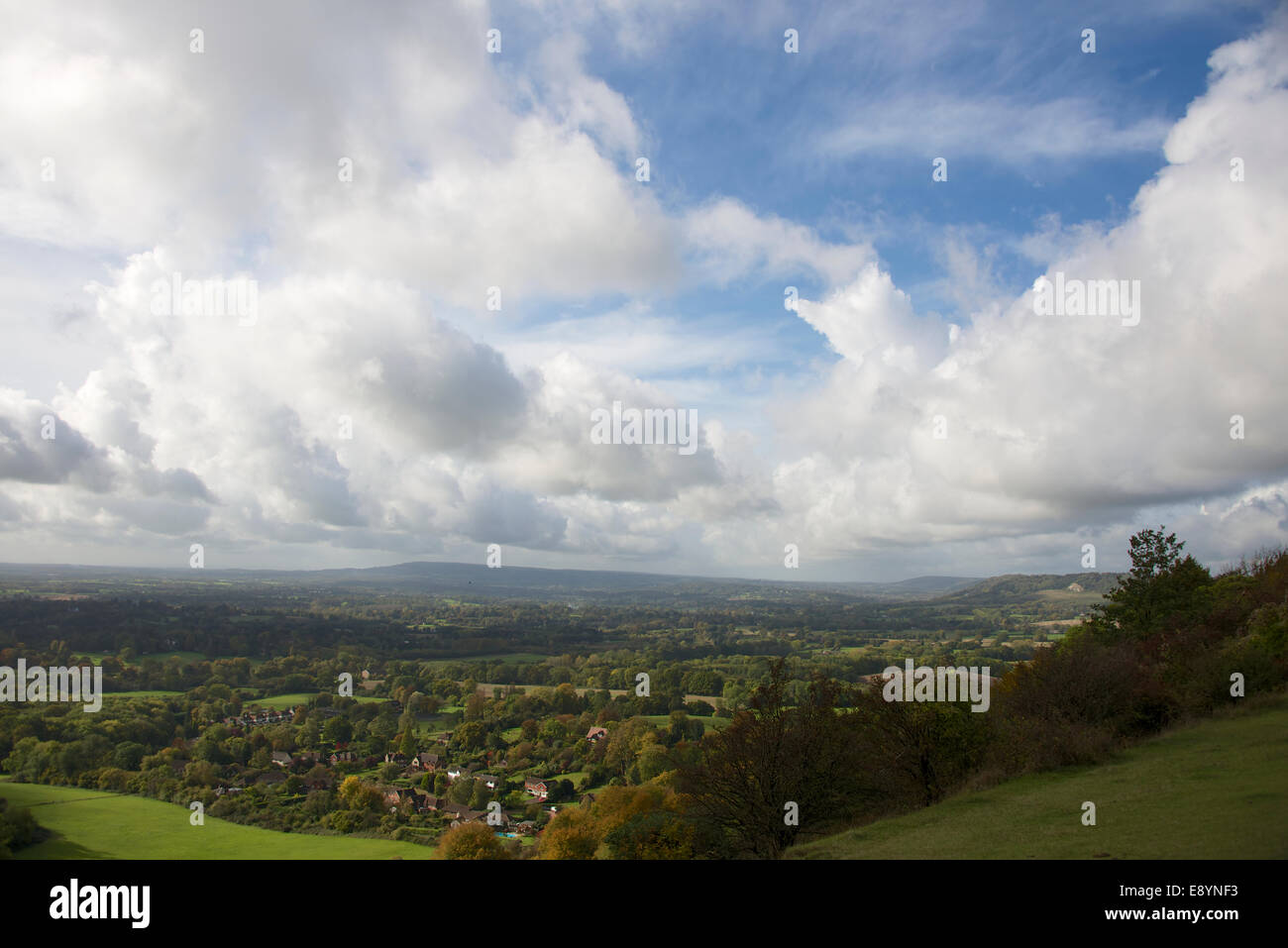 Reigate, Surrey, UK. 16th October, 2014. UK Weather. Building Cumulus