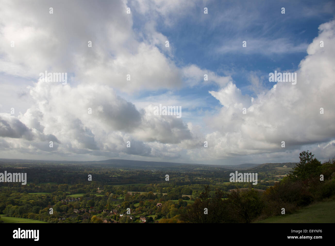 Reigate, Surrey, UK. 16th October, 2014. UK Weather. Building Cumulus