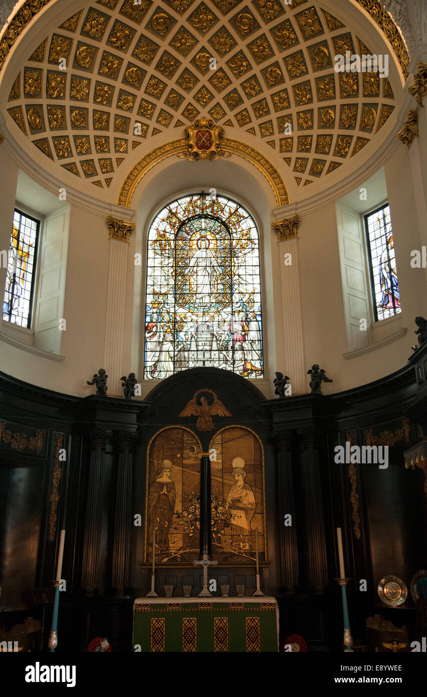 St Clement Danes Church Apse on the Strand in London UK Stock Photo
