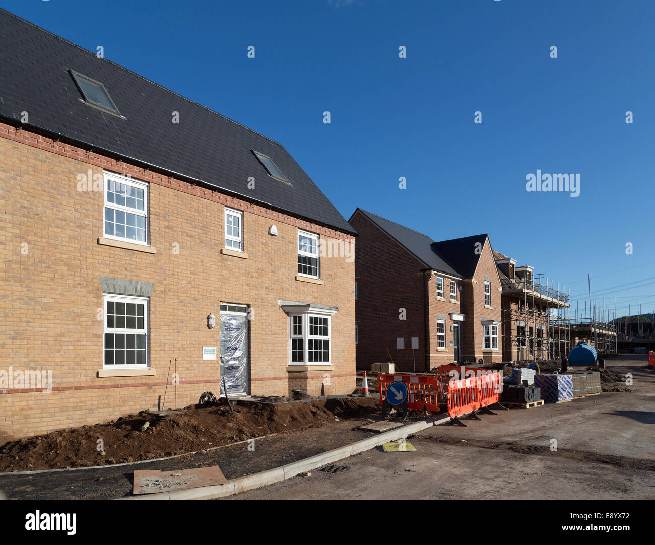 New build houses on new estate, Llanfoist, Abergavenny, Wales, UK Stock Photo