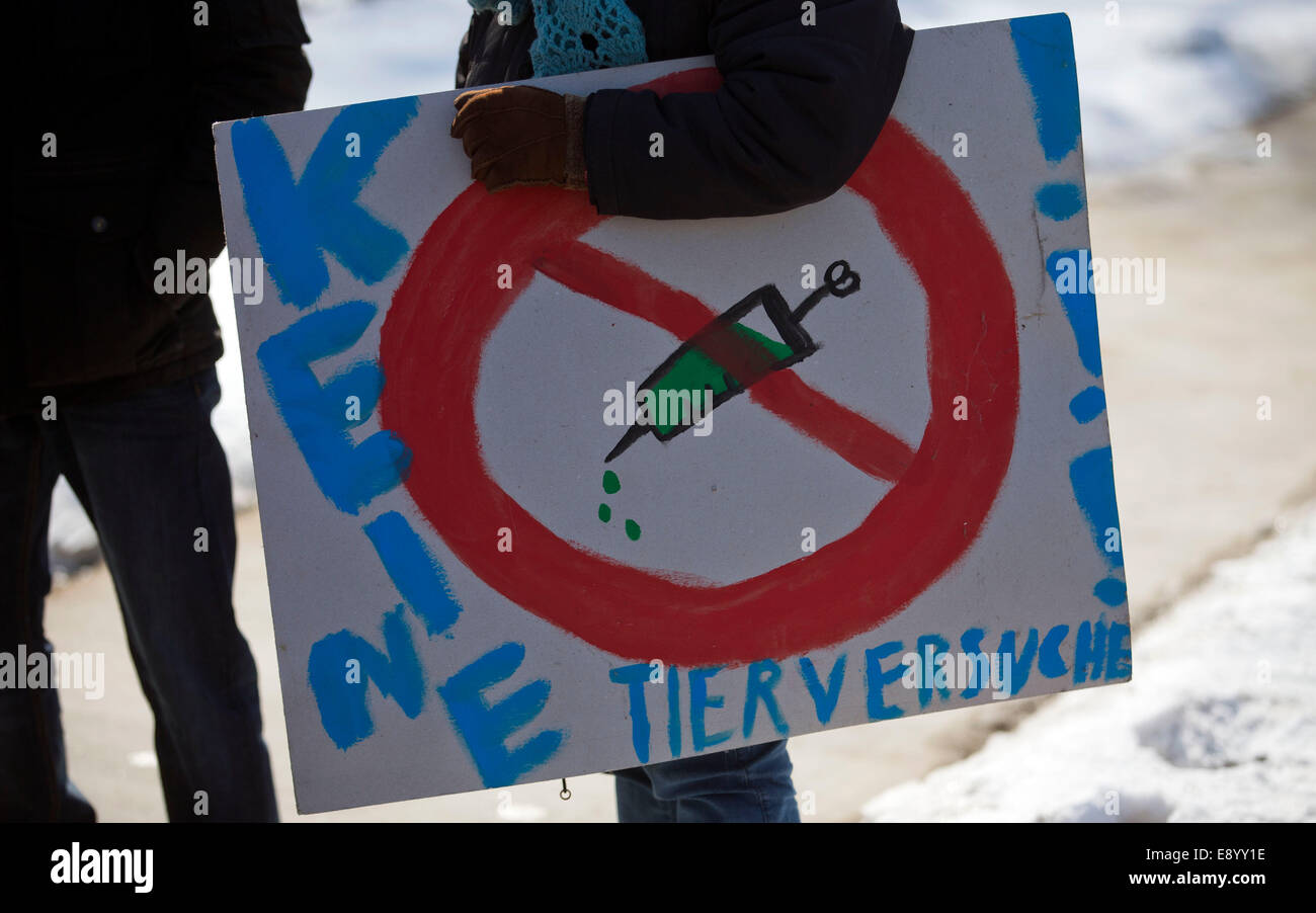 Protest against animal testing hi-res stock photography and images - Alamy