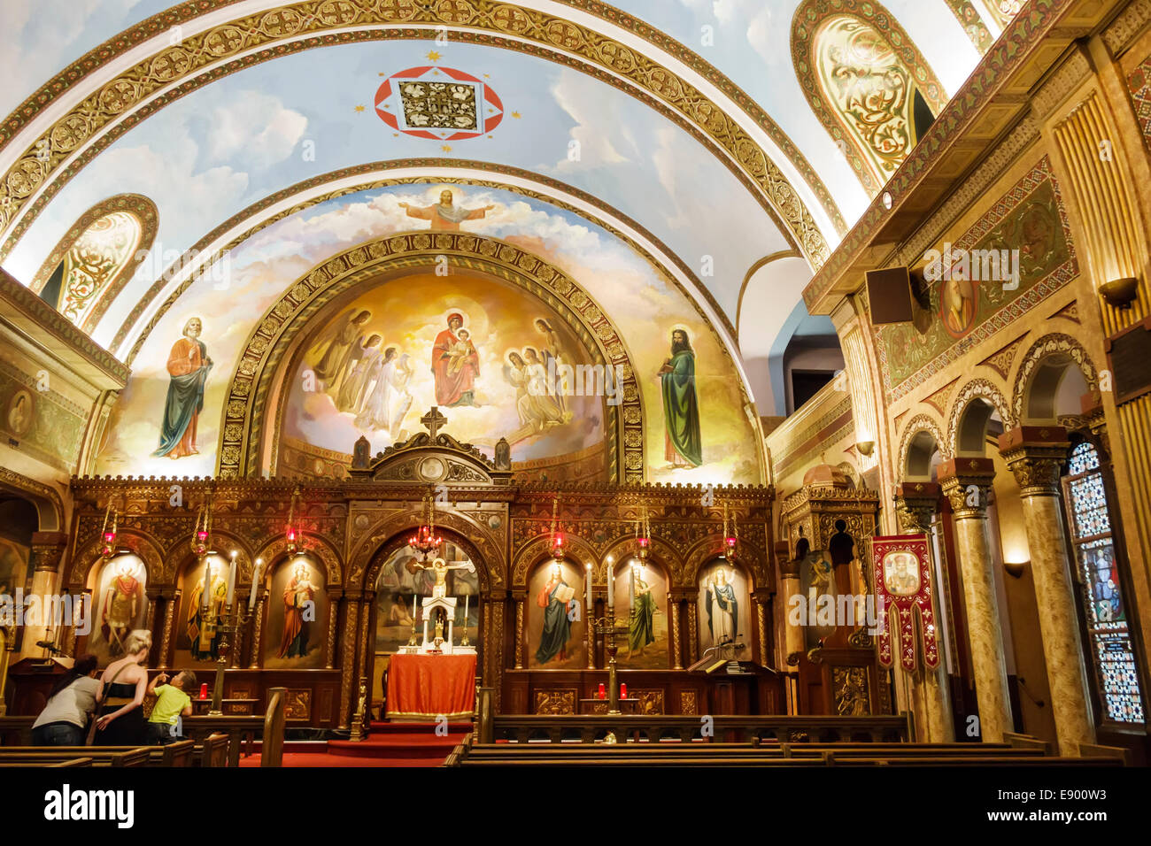 Inside the arch st louis hires stock photography and images Alamy