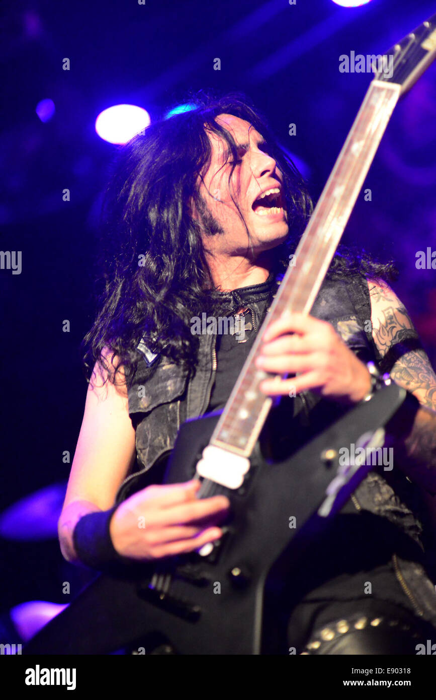 ozzy osbourne gus g live