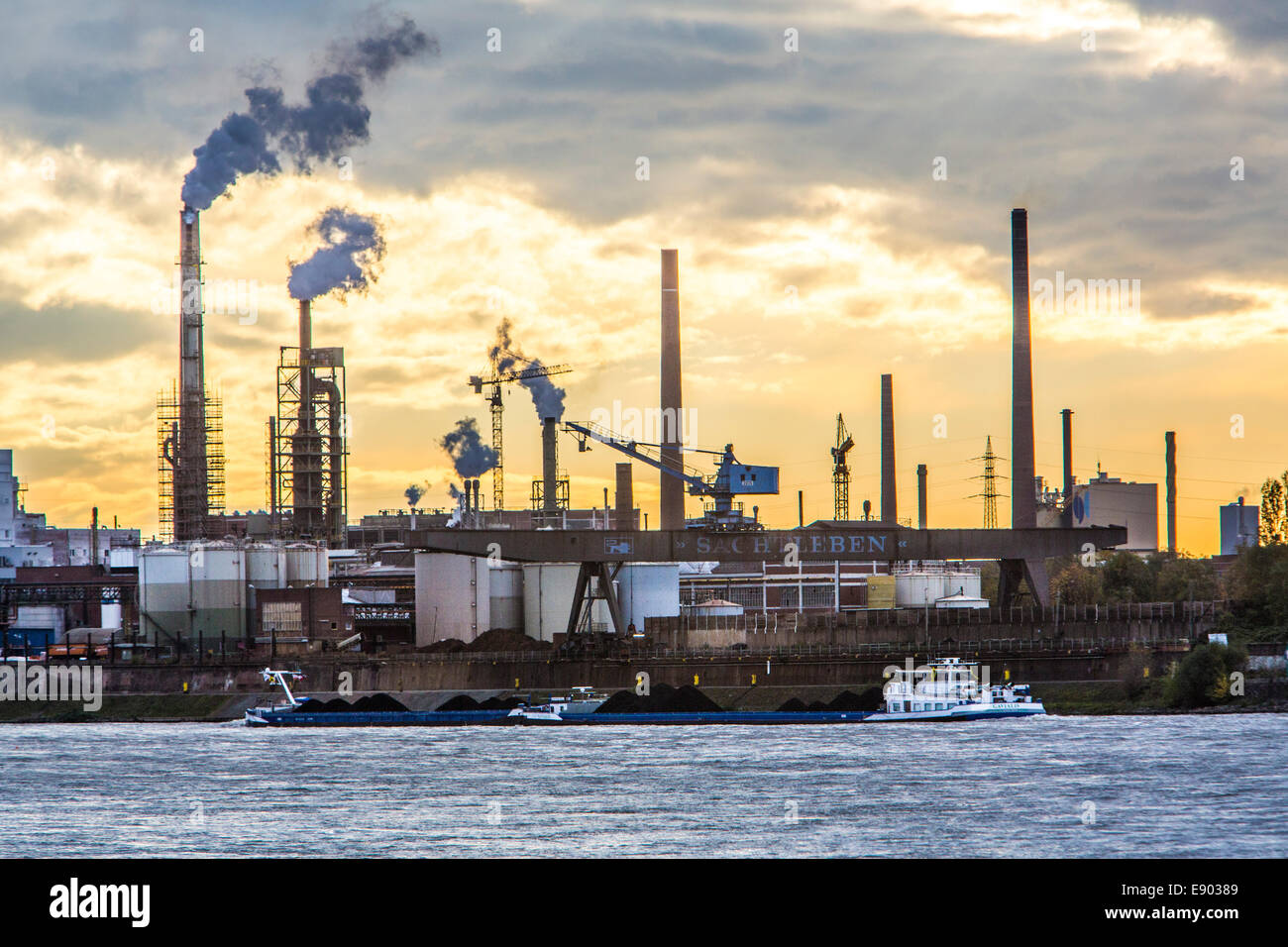chemie high resolution stock photography and images alamy