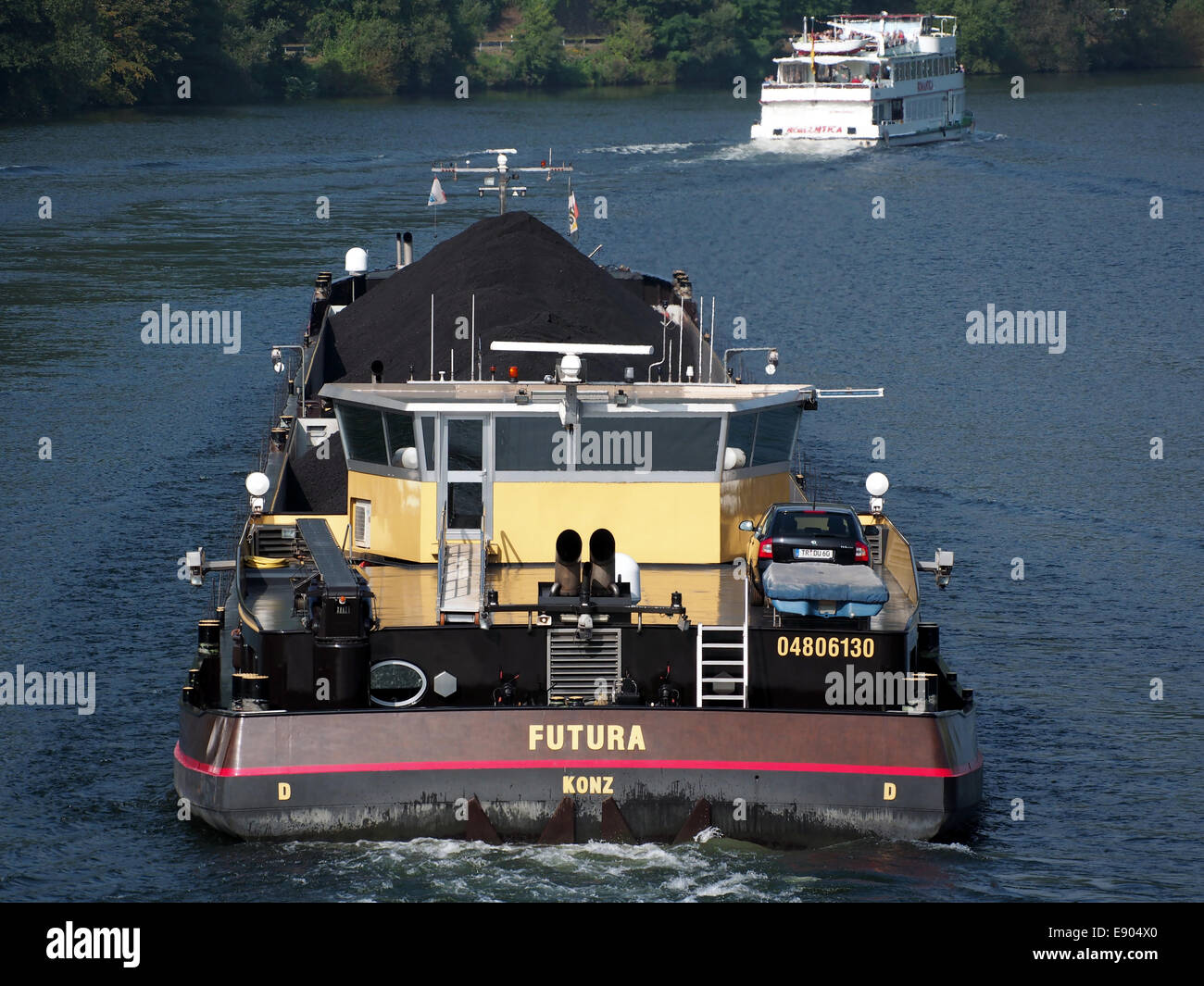 Matura ENI 04806140 & Futura ENI 04806130 on the river Mosel, cargo freight river barge Stock Photo