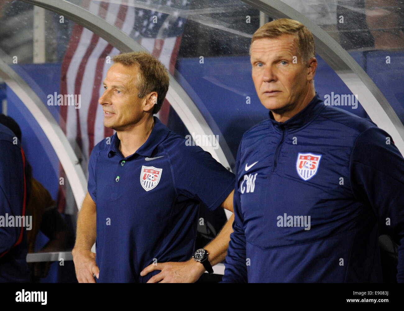 Florida, USA. 14th Oct, 2014. United States Head Coach Jurgen Klinsmann and United States Goalkeeper Coach Chris Woods (right) during the international friendly between the US Men's National Team and Honduras at FAU Stadium in Boca Raton, Florida © Action Plus Sports/Alamy Live News Stock Photo