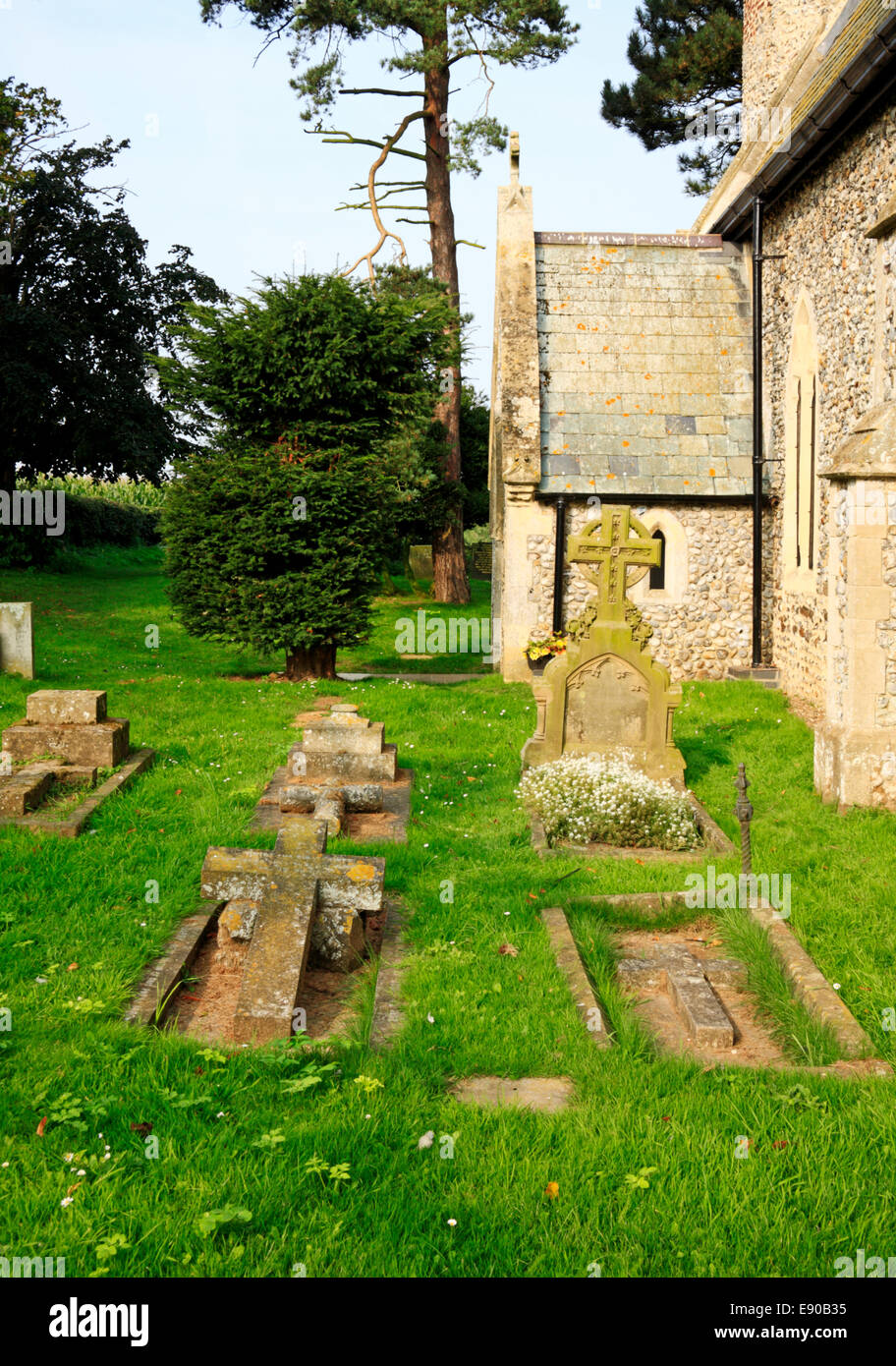 Upright Headstones High Resolution Stock Photography and Images - Alamy