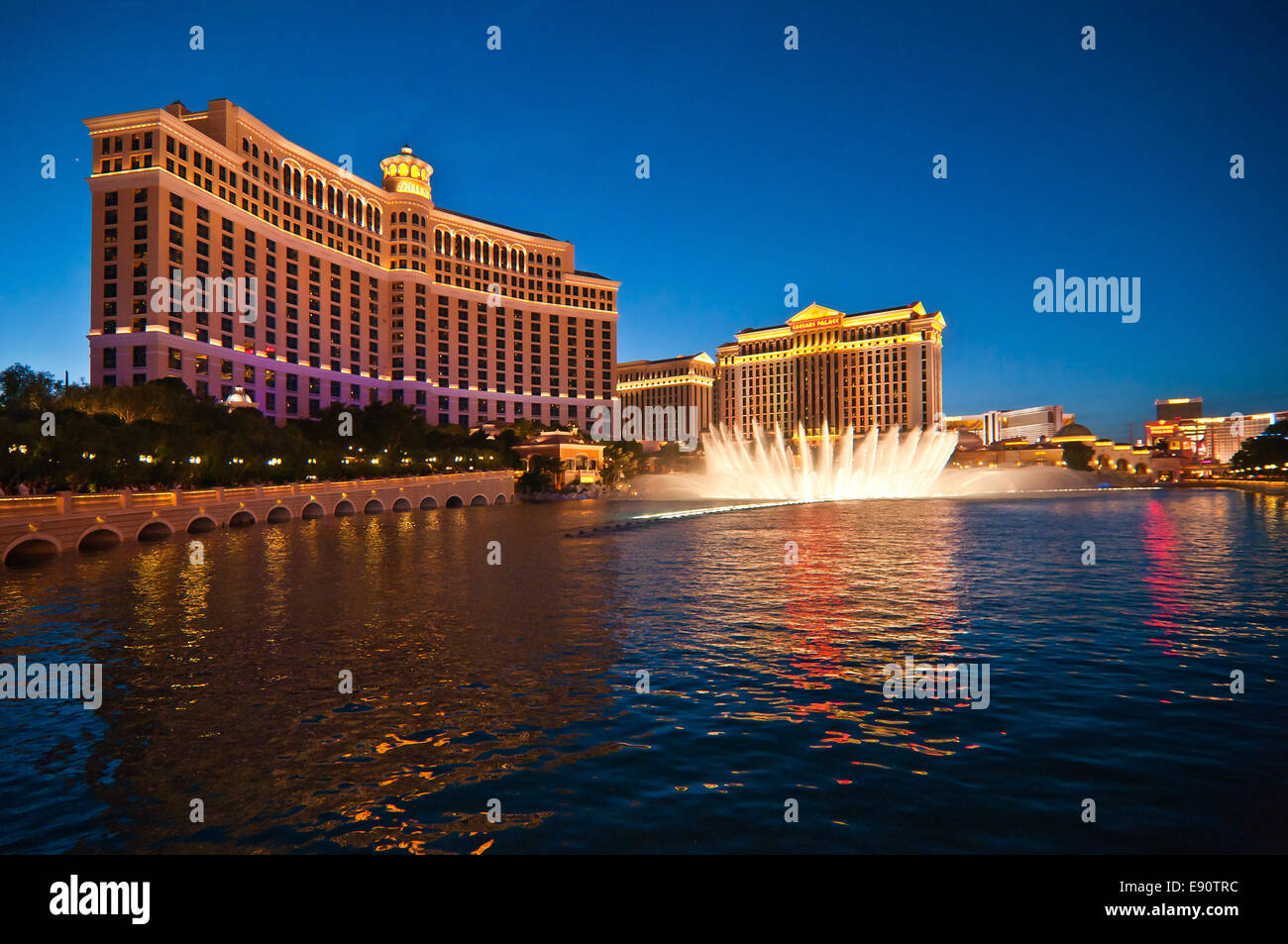 Las Vegas Strip at night Stock Photo - Alamy