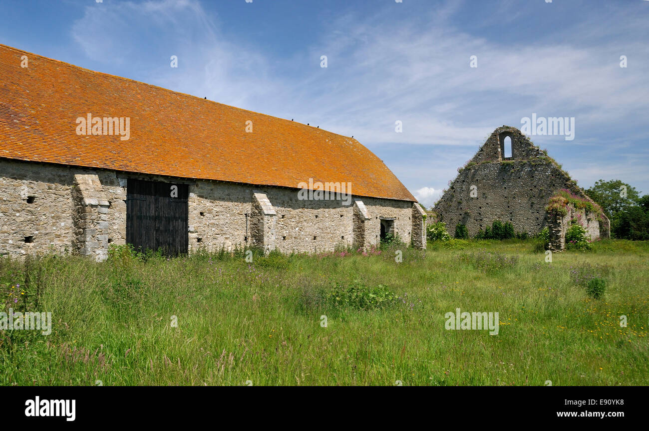 St Leonards Grange medieval tithe barn, New Forest Stock Photo