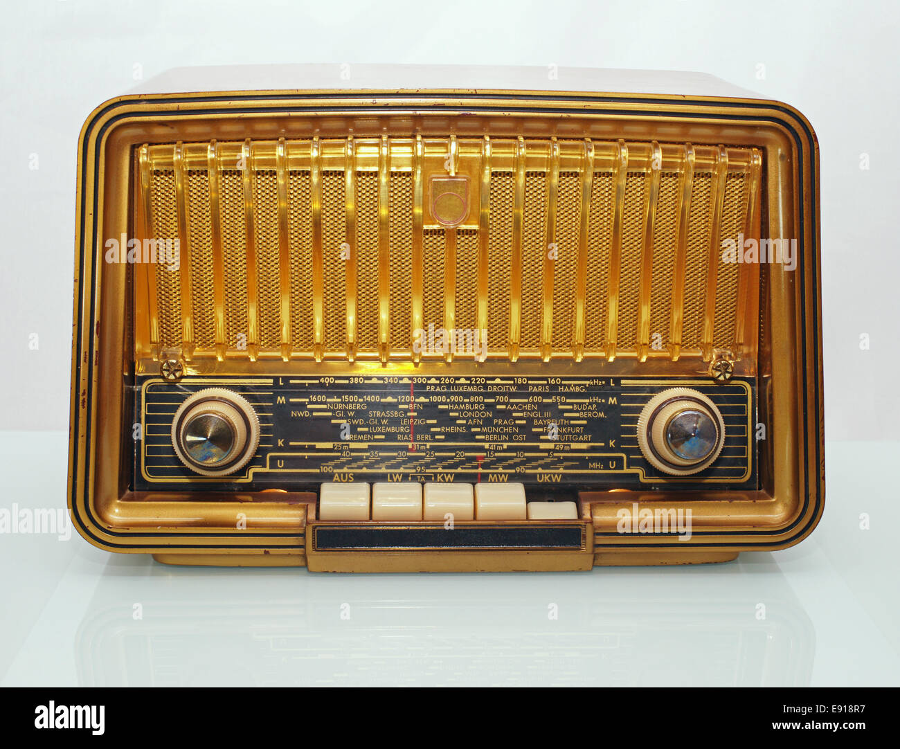 Old golden radio hi res stock photography and images Alamy