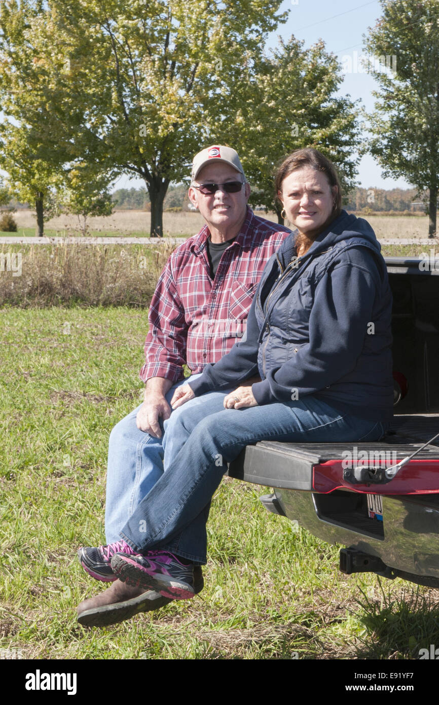 Man sitting on truck tailgate hires stock photography and images Alamy