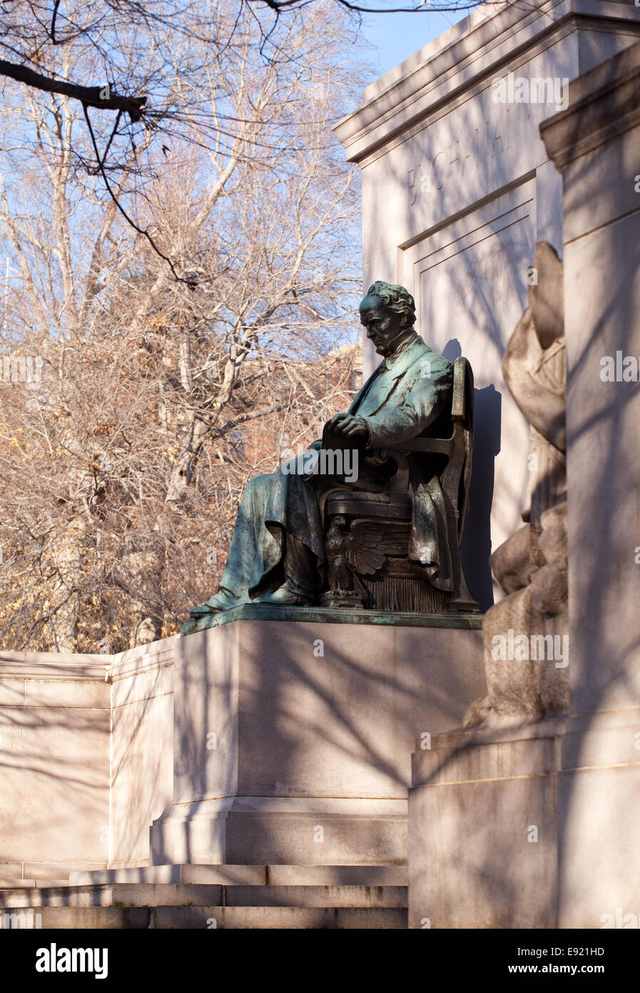 President Buchanan statue in Meridian park Stock Photo Alamy