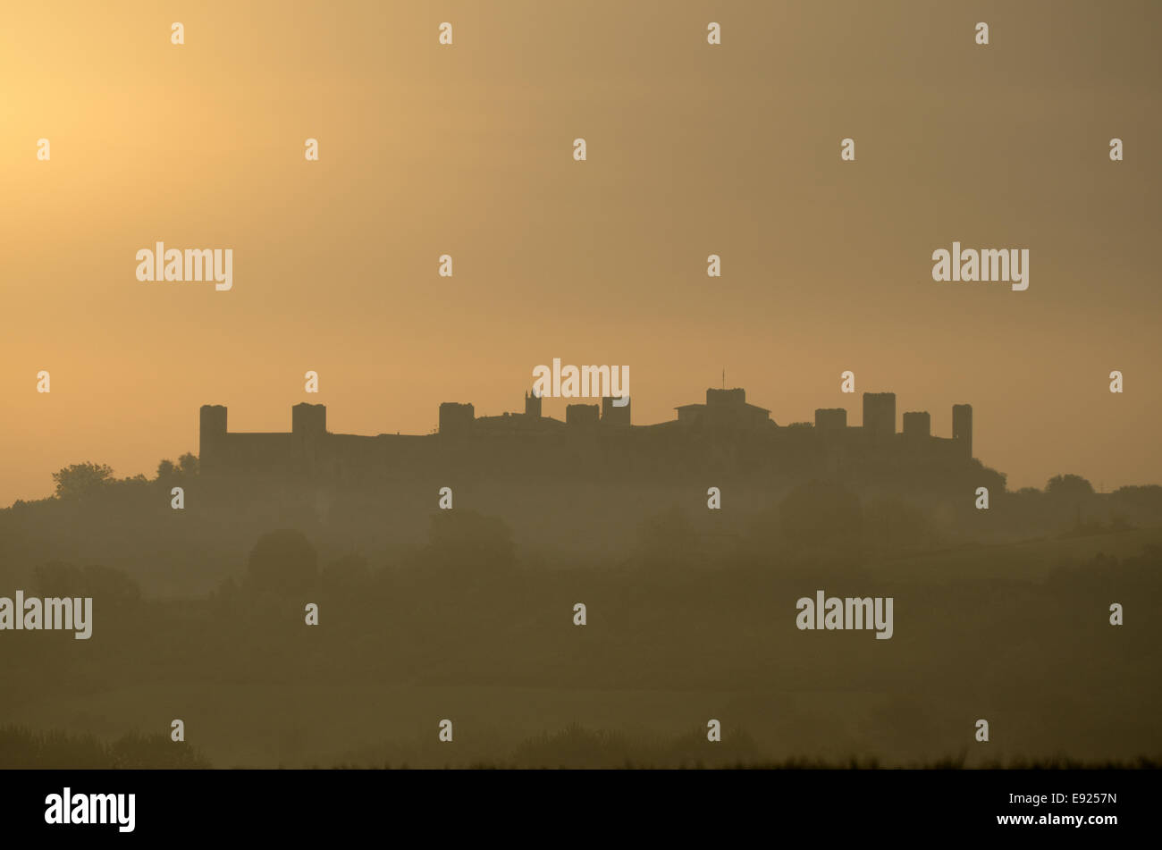 Black and white sun rise hi-res stock photography and images - Alamy