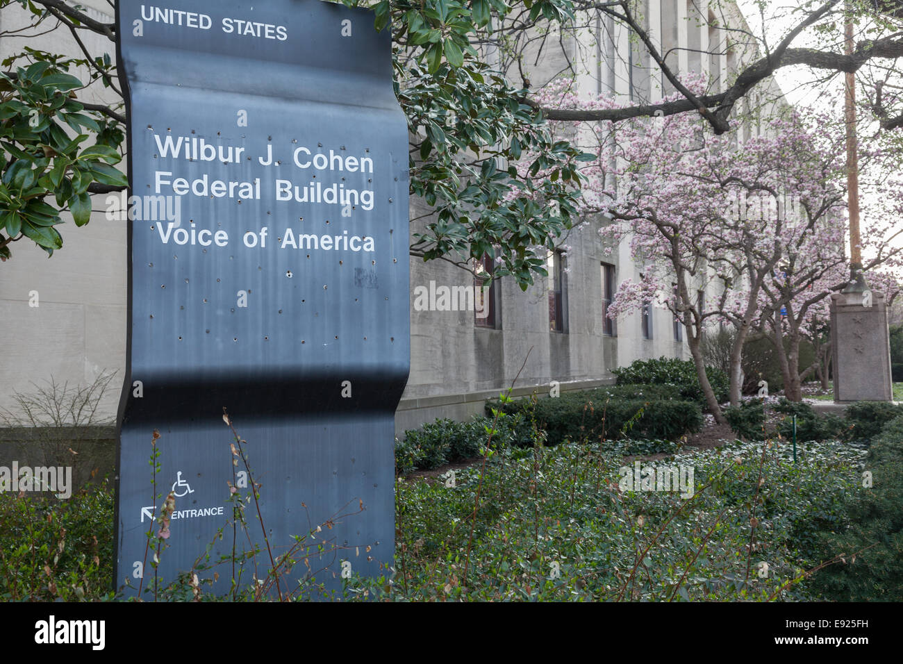 Voice of America building Washington DC Stock Photo Alamy