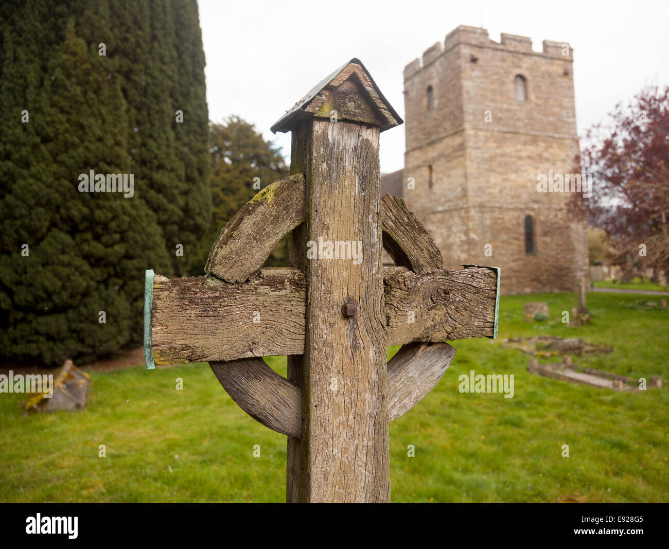 Old wooden cross in Stokesay graveyard Stock Photo