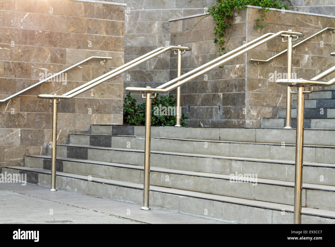 Supports the hand rail hi-res stock photography and images - Alamy