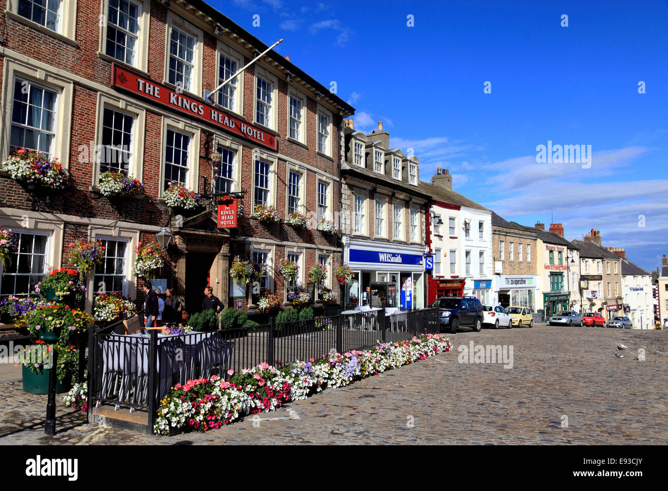 3265. Market Place, Trinity Church Square, Richmond, North Yorkshire, UK Stock Photo