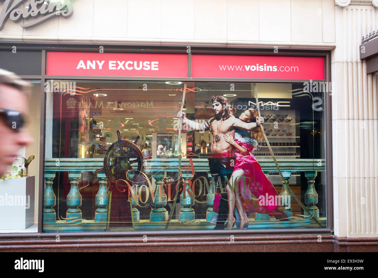 a novel romance  Mac display  window advertisement St Helier Jersey The Channel Islands Stock Photo