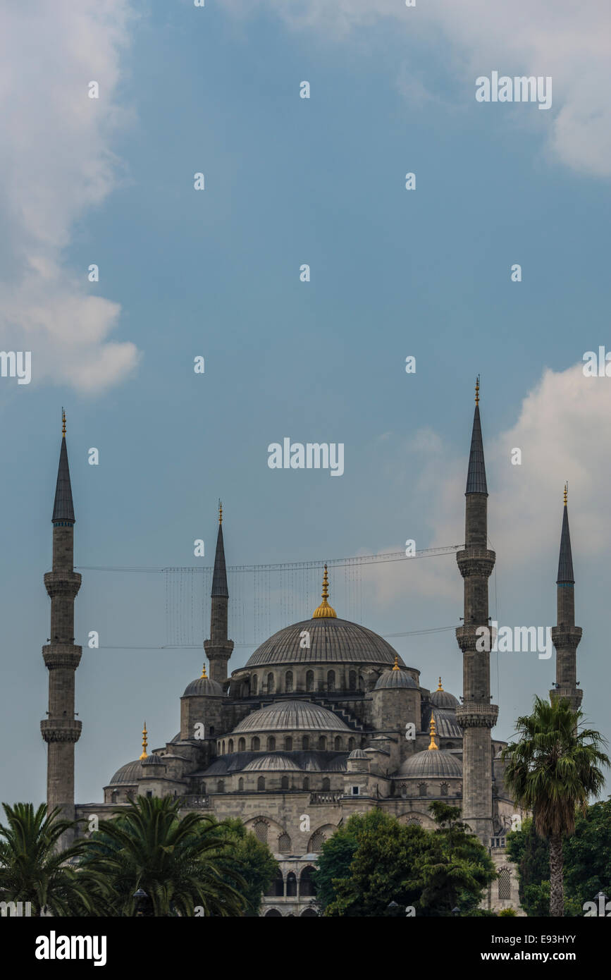 The exterior of the Sultan Ahmed mosque (the 'Blue Mosque') in central ...