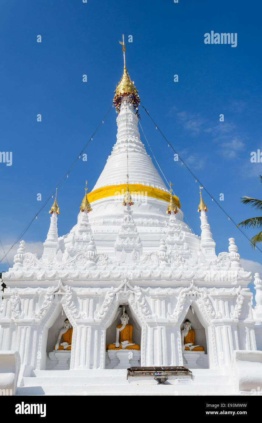 White pagoda architecture at Wat Phra That Doi Kong Mu Temple in Mae Hong Son Province of northern Thailand. Stock Photo
